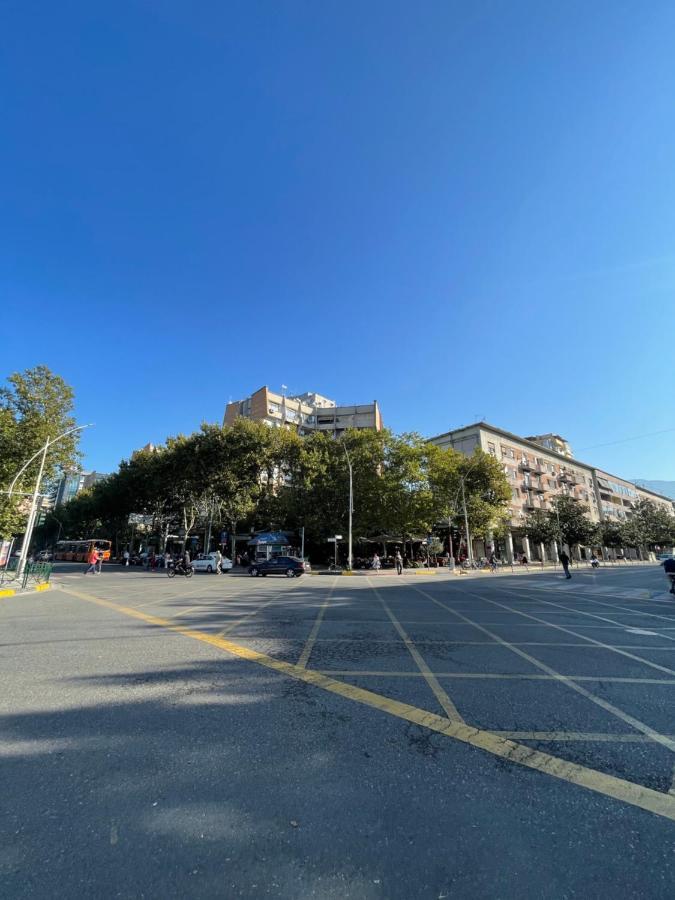 Apartment Centre View New Bazaar Tirana Exterior photo